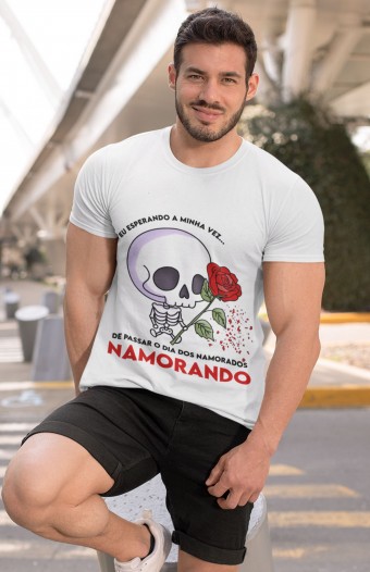 Camiseta Eu Esperando Minha Vez Namorados Namoradas