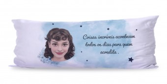 Travesseiro de Corpo Gigante, Coisas Incríveis Acontecem
